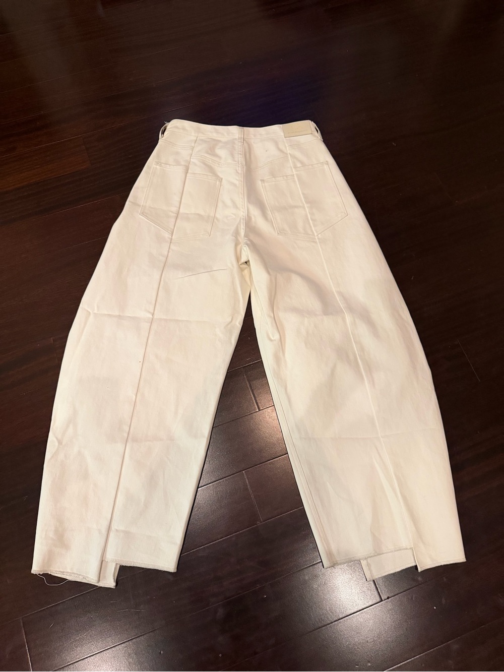 Citizens Of Humanity Cream Wide Leg Jeans - Picture 2 of 6